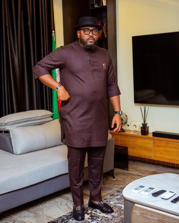 The Ubuntu Collection, elegant Senator outfit