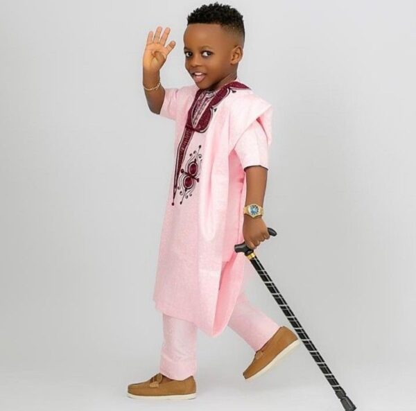Classic Agbada lifestyle outfit for stylish boys