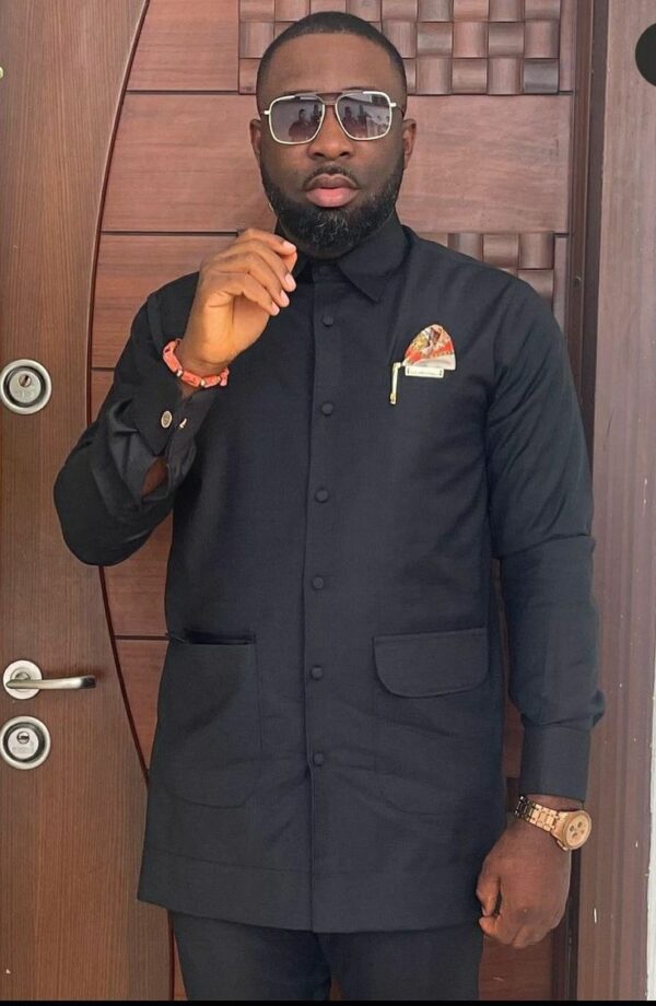 high quality black shirt and pant casual style